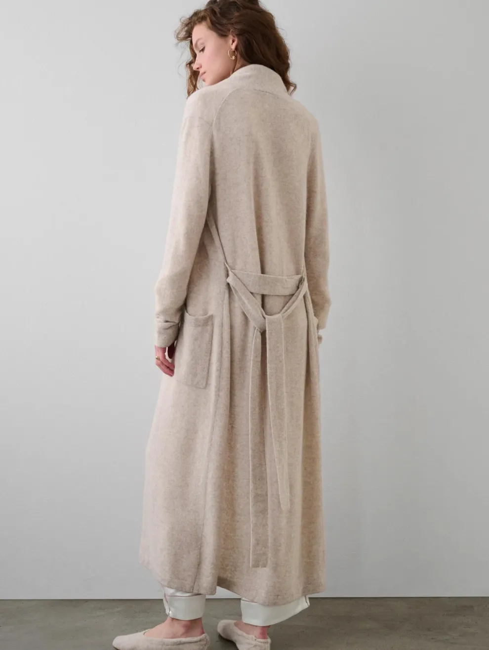 White + Warren - Cashmere long robe